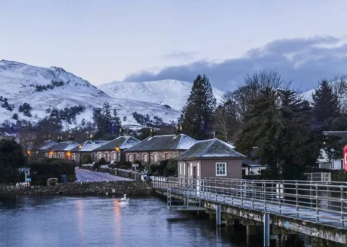 Historic Cottage Next To Loch Lomond Luss